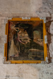 <center>L’église Saint Corneille de Puycelsi</center>Tableau : Mort de sainte Anne. Sainte Anne est allongée sur son lit de mort, assistée par une jeune femme. En haut à gauche apparaît un ange portant un phylactère. A droite, un crâne et divers objets sont posés sur une table. A l'arrière-plan, à travers une arcade, un religieux prie devant un crucifix. Huile sur toile dans un cadre sculpté de fleurs. XIXe siècle.