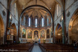 <center>Notre Dame de La Jonquière de Lisle-sur-Tarn</center>Elle est un vaste et beau vaisseau de 42 m de long, 14 m de large, et haut de 17 m à la voûte, comprenant un sanctuaire heptagonal et une nef divisée en quatre travées disposant toutes d’une chapelle entre chaque contrefort.
Le carrelage est en grès de Maubeuge de 1872