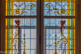 <center>L’opéra de Nice.</center>Le Foyer Montserrat Caballé. Sur ces vitraux est représentée Marguerite du Faust de Gounod.