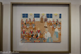 <center>Le musée de l'abbaye-école</center>LE RÉFECTOIRE.
Julie EUGÈNE 2026.
Gouache sur papier 29 x42 cm.
Collection de la Cité de Sorèze. <br>
Le repas se tient dans un réfectoire. Les élèves sont attablés six par six. Ils soupent le soir après une journée bien remplie, sous la surveillance d’un professeur.
Le repas se fait en silence. Des domestiques les servent, mais un élève est désigné pour couper la viande.