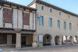 <center>Sorèze</center>Place Dom Devic. Les couverts.