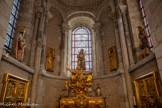<center>Basilique Saint-Sernin de Toulouse</center>Chapelle Saint-Espri. La chapelle et l'autel sont consacrés au Saint-Esprit, sous l'invocation de saint Exupère, évêque de Toulouse, le corps duquel y repose dans une chasse de vermeil, qui fut donnée par messieurs les Capitouls de la même ville où il fut mis le 13 avril 158