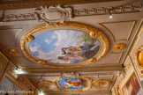 <center>Le Capitole. Salle du conseil municipal.</center>Au fond, « le pouvoir partagé et éclairé » de Ida Tursic et Wilfried Mille. Au premier plan, une oeuvre d'Édouard Debat-Ponsan.