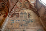 <center>Couvent de Jacobins.</center>La chapelle Saint-Antonin. Les murs présentent des peintures de la vie de saint Antonin, patron de la cathédrale de Pamiers.