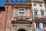 <center>Hôtel d’Assézat avec Fondation Bemberg.</center>En 1572, après le massacre de la Saint-Barthélemy, Assézat est de nouveau poursuivi et s'enfuit à Bordeaux où, fait prisonnier, il est enfermé au château Trompette. Il décide d'abjurer la religion réformée, le 30 septembre 1572 dans la cathédrale Saint-André de Bordeaux. Pierre Assézat retrouve définitivement ses biens. Il meurt en 1581 dans son hôtel, qui reste la propriété de la famille Assézat jusqu'en 1761. Le 20 août 1761, l'hôtel est vendu à Nicolas-Joseph Marcassus de Puymaurin. Vingt ans plus tard, l'hôtel devient la propriété de la famille Sabatier, puis, en 1816 de la famille Gèze. 
Théodore Ozenne, qui achète ce bâtiment en 1894, le lègue à la ville à sa mort afin qu'elle y accueille les sociétés savantes. La frise de métopes aux détails très soignés et les ornements de la fenêtre supérieure du bureau du marchand,  entourée de pilastres ioniques sont autant de marques d'un raffinement sophistiqué mettant en valeur la culture savante du commanditaire.
