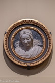 <center>Hôtel d’Assézat avec Fondation Bemberg.</center>ANDREA DELLA ROBBIA (atelier de)
(1435-1525)
Portrait de jeune fille
Fin du 15e siècle-début 16e siècle. Terre cuite vernissée.