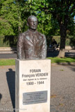 <center>Monument de la Résistance.</center>Buste de Franois Verdier. Chef régional de la résistance. Inauguré en 2019, oeuvre du sculpteur Sébastien Langloÿs.