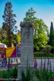 <center>Jardin des Plantes </center>Monument au Capitaine Bernet, par Georges Vivent et Paul Bonamy (1938).