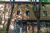 <center>Muséum d’Histoire Naturelle</center>La boutique du Muséum abrite des vestiges du cloitre du monastère des Carmes déchaussés.