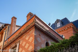 <center>Rue Sainte Anne</center>La frise d'antéfixes.