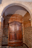<center>L'hôtel de Léonard Dubourg.</center>Vestibule.