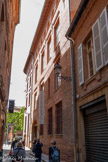 <center>Musée des arts précieux Paul-Dupuy</center>Le musée se trouve rue de la Pleau, dans l'ancien hôtel de Pierre Besson racheté en 1909 par Paul Dupuy. Celui-ci entreprend une importante restauration du bâtiment : surélévation, ajout d'un étage de mirandes, achèvement de la tourelle capitulaire et restauration de la façade de briques