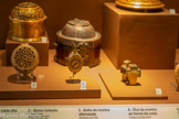 <center>Musée des arts précieux Paul-Dupuy</center>2 - Simon Gribelin
Horloge de table Blois, France, vers 1600.<br>
3 Boîte de montre allemande
Allemagne, vers 1580 <bR
4  Étui de montre en forme de croix
France, fin du XVIe siècle <br
5 - P. Vaissiere
Montre ovale
Castres, France, fin du XVIe.
