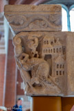 <center>Musée des Augustins</center>TAILLOIR ORNÉ D'UN RINCEAU
Calcaire:
HISTOIRE DE SAINT JEAN BAPTISTE ET SALOMÉ. Mort de saint Jean Baptiste (décollation). Son âme s'élève au ciel sous la forme d'un enfant nu recueilli par le Christ