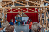 <center>La Halle de La Machine</center>Loin du musée à la scénographie figée et plus proche du spectacle de rue, la visite de la Halle de La Machine vous invite à vous laisser surprendre et à voyager à travers ces extraordinaires mécaniques. À l’intérieur de la Halle vit l’écurie des machines de spectacle de la Compagnie La Machine (Le Dîner des Petites Mécaniques, l’Expédition Végétale, La Symphonie Mécanique, Les Mécaniques Savantes, La Kermesse). À la croisée de l’art et de la technique, chaque rencontre entre le public et ces machines est unique.