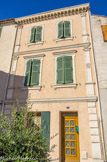 <center></center><center>Istres. </center> Maison restaurée sous le premier empire. La façade est décorée de pilastres de trois ordres : dorique, ionique et corinthien.