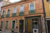 <center>Mane.</center>Maison avec un enduit en ciment blanc, de l'entrepreneur Vacher de Manosque.