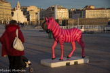 <center>Le Vieux Port.</center>Les Funny z'animaux en fibre de verre.