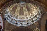 <center>La chapelle du Perpétuel Secours.  </center>Saint Grégoire, la Foi, st Augustin. Portraits : St André, st Pierre,  Jésus, st Paul, st St Jacques le Majeur, st Mathias.