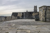 <center></center><center>La Collégiale et la Citadelle. </center> Enceinte et vestiges de la Citadelle (englobant l'hôpital de l'époque médiévale)  datent des XVIe et XVIIIe siècles et sont construits selon les techniques d'architecture militaire de l'époque Vauban, cette forteresse défendait la ville et le pont. Depuis le XVIIème siècle, les garnisons s'y sont succédées. Peu avant 1939, la citadelle perdait son intérêt stratégique et devenait un centre de recrutement. Utilisée, après novembre 1942, comme lieu de détention par les nazis, la citadelle a connu des heures sombres. Après 1945, la municipalité du moment faisait démolir la majorité des remparts de la citadelle, ainsi que l'intérieur de ce bastion.