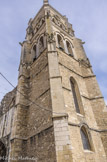 <center></center><center>L'église St Saturnin. </center> Beau et élancé, le clocher terrasse gothique contient trois cloches dont un puissant bourdon de 2 tonnes.