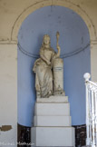 <center></center><center>Musée Paul-Raymond. </center> La statue de la Liberté, moulée par le sculpteur Potevin en 1833-34 lors de la reconstruction de l'hôtel de ville, a été transformée vers 1850 en symbole de la République.
Les royalistes qui 