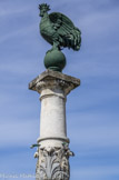 <center></center><center>La fontaine du Coq.</center>