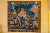 <center></center><center>Le Musée d'Art Sacré du Gard. </center> La fuite en Egypte, broderie de laine à l'aiguille, atelier français fin XVIe siècle.