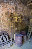 <center>L'ancienne usine  d'ocre Mathieu.</center>Une presse.