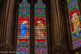 <center></center><center>L'église Saint-Michel-Archange </center>Verrière centrale. Marie et Jésus.