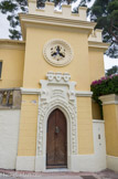 <center>St Jean Cap Ferrat</center>Le château Saint-Jean, de style néo-gothique vénitien, fut construit sur les ordres de Carlo Wedekind, banquier Italo allemand en 1899. La Villa est rachetée en 1909 par la princesse hongroise Wilma Lwoff–Parlaguy qui la rebaptise château Saint-Jean.