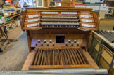 <center>Facteur d'orgue</center>