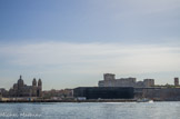 <center>MuCEM et Cathédrale</center>Le MuCEM (Musée des Civilisations Europe méditerranée) représente le premier véritable transfert d’un musée national dans une grande capitale régionale. C’est la troisième vie d’un grand musée consacré à la société dont les origines remontent à 1884, avec l’ouverture d’une «salle» de France au Musée d’Ethnographie du Trocadéro. Après avoir été, depuis 1937 et pendant plus d’un demi-siècle, le Musée des arts et traditions populaires à Paris, le MuCEM offre désormais un regard sur la Méditerranée, son histoire, ses sociétés et son patrimoine. Entre la ville et la mer, sur l’ancien môle portuaire J4, le bâtiment est construit selon les plans de l’architecte Rudy Ricciotti, associé à Roland Carta. Ce bâtiment est relié au fort St Jean par une passerelle.