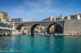 <center>Vallon des Auffes. </center>Le nom de cette pittoresque crique évoque, à Marseille, un métier traditionnel, celui des 