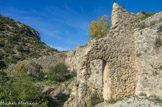 <center>Saint Guilhem le Désert. </center> Le rempart du XIIe siècle.