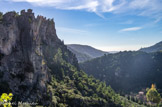 <center>Saint Guilhem le Désert. </center> Le château du Géant ou château de Verdun.