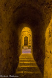 <center>Saint Guilhem le Désert. </center> Les rues, à la tombée de la nuit.