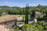 <center>Viviers</center>Au fond, la statue de saint Michel.