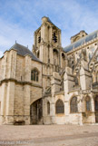 <center><center>La Cathédrale </center></center><center>La Cathédrale </center> Façade sud, arrière de la tour sourde et de son pilier butant.