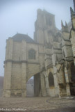 <center><center>La Cathédrale </center></center><center>La Cathédrale </center> Façade sud, arrière de la tour sourde et de son pilier butant.