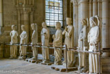 <center><center>Statues de la tour Nord. </center></center><center>Statues de la tour Nord. </center> Ces statues, entreposées dans l'église basse, sont les originaux des copies modernes installées sur la façade.