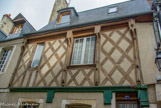 <center>Maison à pans de bois de la rue Bourbonnoux. </center>