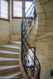 <center>Palais Jacques Coeur. </center> Escalier en vis donnant accès à une circulation de couloirs et d'escaliers qui ouvraient sur des chambres.