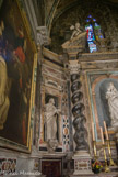 <center>La cathédrale Saint-Siffrein </center>Chapelle de la vierge. Statue du prophète Elie, fondateur de l'ordre.