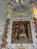 <center></center><center>Piene</center> Église Saint-Marc. Retable de la chapelle du Rosaire avec le tableau représentant l'Institution et mystères du Rosaire datant de 1715