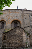 <center>Millau</center>Église Notre-Dame de l’Espinasse. Les murs doublés de contreforts et d’arcades, peut-être survivance de l’église romane.