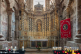 <center>L'église abbatiale Sainte-Foy</center>Autel - retable baroque de la Chapelle Sainte Foy.