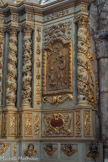 <center>L'église abbatiale Sainte-Foy</center>Décapitation de Sainte Foy.