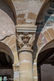 <center>Le cloître</center>Chapiteau du cloître. Deux oiseaux buvant à la coupe.