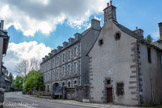 <center>Aubrac</center>L’hôtellerie, sur le même alignement que l’hôpital en entrant dans le village d’Aubrac, a été complètement transformée, mais se perpétue par l’existence d’un ancien hôtel à son emplacement d’origine.